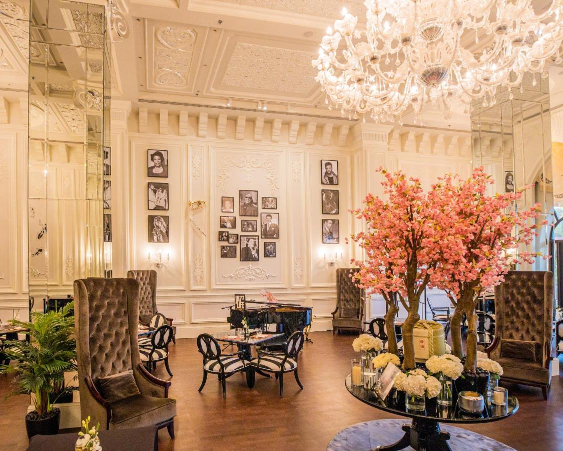 Jumeirah Zabeel Saray Ντουμπάι Εξωτερικό φωτογραφία The lobby of the hotel