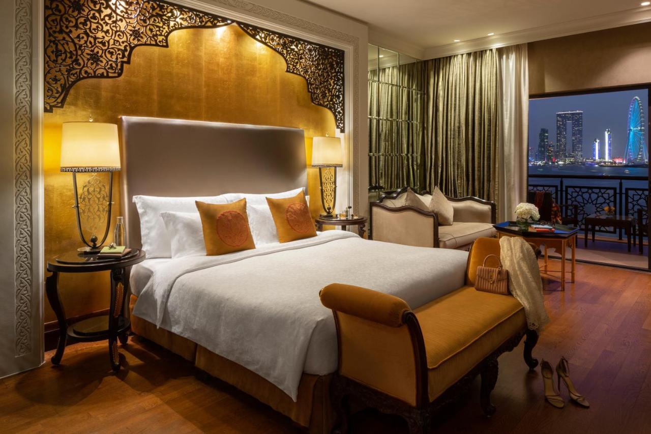Jumeirah Zabeel Saray Ντουμπάι Εξωτερικό φωτογραφία A suite at the Mandarin Oriental, Bangkok