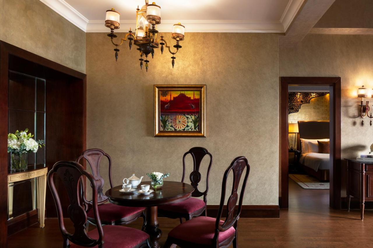 Jumeirah Zabeel Saray Ντουμπάι Εξωτερικό φωτογραφία A suite at the hotel